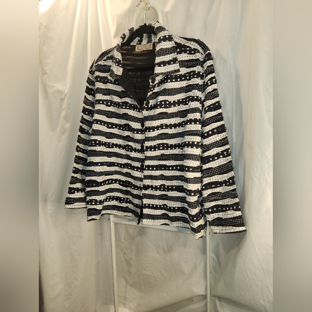 LIFE STYLE WOMAN JACKET